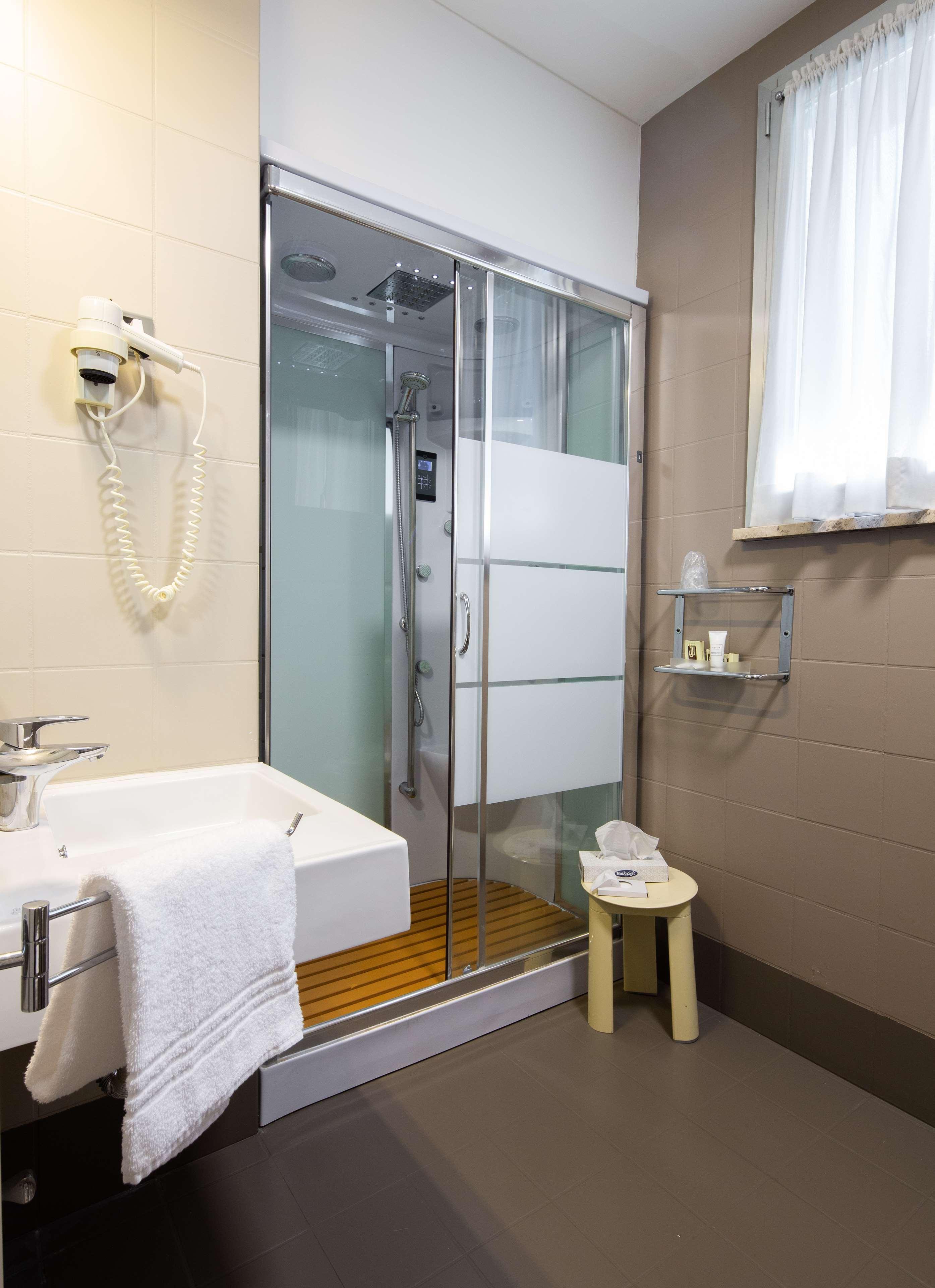 Jet Hotel, Sure Collection By Western 4* Gallarate