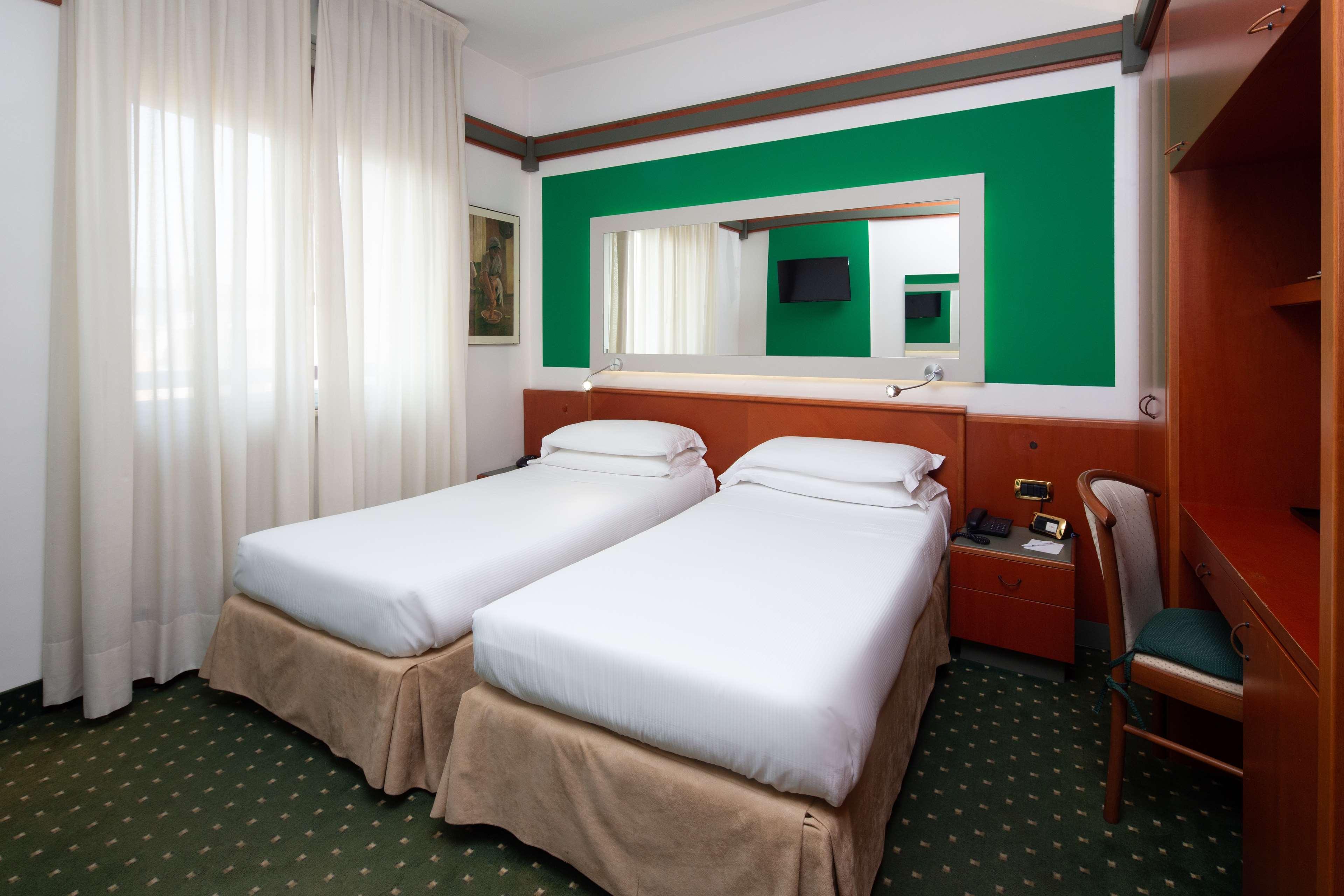 Jet Hotel, Sure Collection By Western