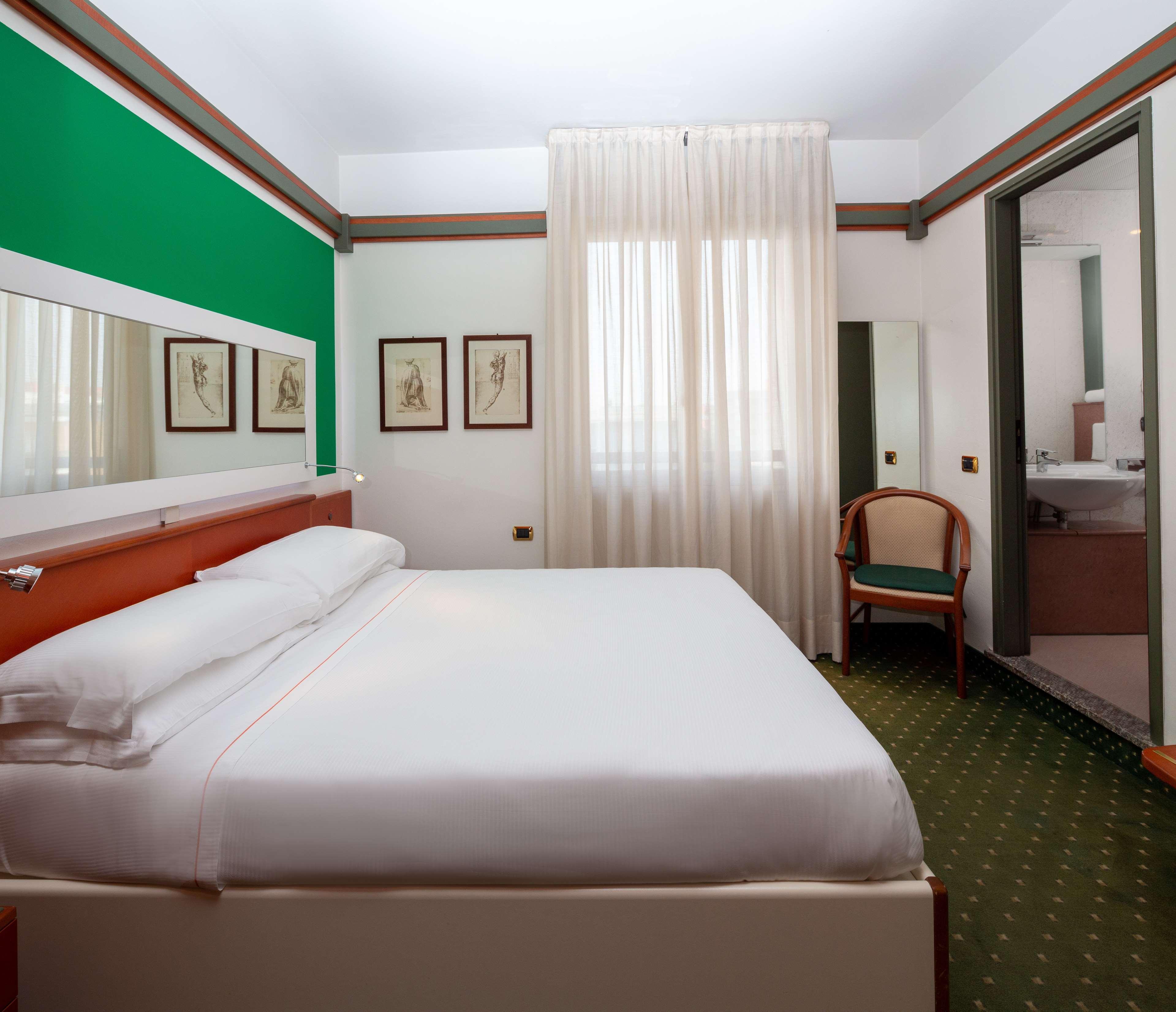Jet Hotel, Sure Collection By Western Hotel