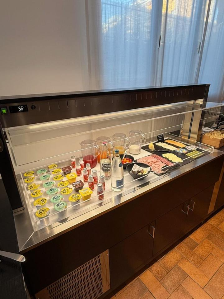 Jet Hotel, Sure Collection By Best Western 4*