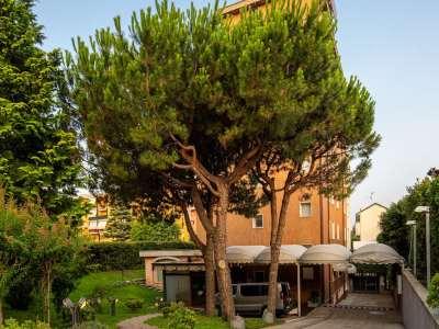 Jet Hotel, Sure Collection By Best Western 4*